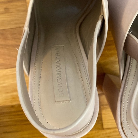 BCBGMaxAzria Women’s Tan Slip On Heels Size 8.5 - Picture 5 of 7